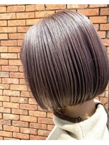 アットラップレーヴ(attrape-reve)&nbsp;ラベージュ/ダブルカラー/切りっぱなしボブ/大人耳掛け