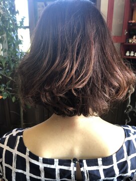 美容室 ジャガ(JAGA) ミディアムボム