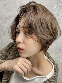 セブンフォーヘアー(Seven for hair)の写真/【三宮駅徒歩1分】ヘナを使ったオーガニックカラー◎髪と頭皮をいたわりながら染められるのが魅力♪