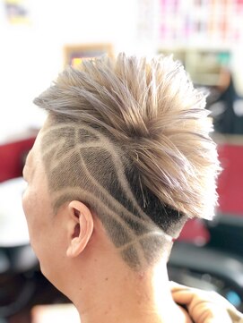 カルムンド バイ トコヘイ(CALMUNDO by TOKOHEI) 【トライバルアート×アッシュベージュ】