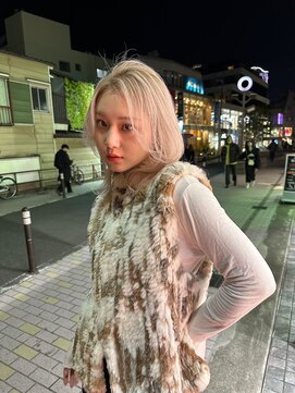 イキ 表参道(iki omotesando) ミディアムヘア/スラッシュ/グレージュカラー/デザインカラー