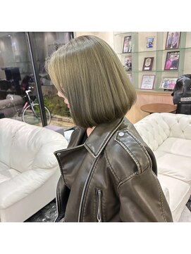 シャンプー ボーイ 宮崎柳丸店(SHAMPOO BOY) カーキグレージュ