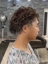 《*ツイストスパイラルパーマ*》ツヤのある無造作な質感が人気[メンズ]
