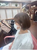 チョコレートベージュ×大人可愛い丸みショートボブ20代30代40代