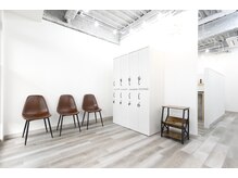 サンライズ 北赤羽駅前店(SUNRISE)の雰囲気（白を基調とした店内です！［北赤羽/北赤羽浮間口］）
