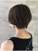 大人可愛い切りっぱなしひし形レイヤーカットモカベージュ