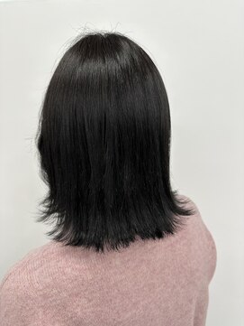 リルフェアリー 磐田店(Li’lFairy) 黒強めのブルーブラック