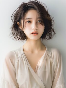 クラン 岡本(Chlan) ゆるふわスタイリング×こなれミディ