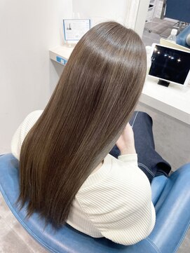 ウーロス(uros.) ベージュ☆細めハイライト