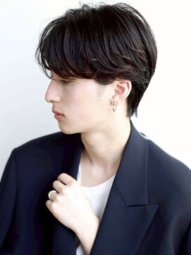 ヘアーラボ アズール(HAIR LABO AZUL) ニュアンスセンターパートマッシュ[亀有/亀有駅]