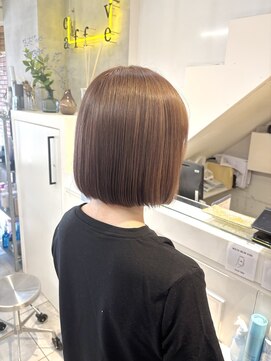 ネオリーブカフ 鶴ヶ峰店(Neolive caff) ナチュラルブラウン　マロンベージュ　ボブ　艶髪　韓国風