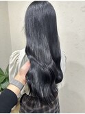 *透明感のあるブルーブラック*