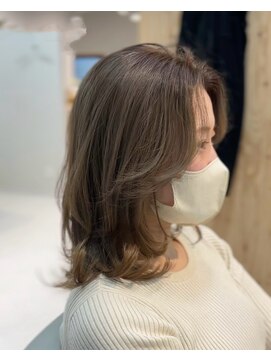 ウチコ 平尾店(u.chi.ko_si) レイヤーカットとまろやかベージュ