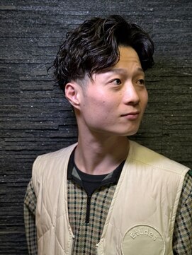 ヒロギンザ 恵比寿店(HIRO GINZA) 耳だしセンターパート　ニュアンスパーマ