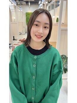 シダ(sida)の写真/経験豊富なスタイリストがマンツーマンで理想の髪型を叶える癒やしの空間★