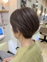 ブルースカイ 二俣川ドンキホーテ店(Blue-Sky)&nbsp;すっきり刈り上げショートで大人の軽やかスタイル