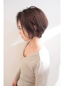 アイリコ タマプラーザ(IRICO tama plaza) 大人のひし形フォルム小顔ショート