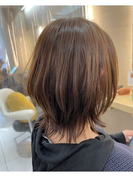 ユーフォリア 新宿通り(Euphoria) 大人可愛い☆ひし形小顔ネオウルフ☆ボブウルフ【担当池田】