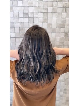 アビー(A.B.I) コントラストハイライト