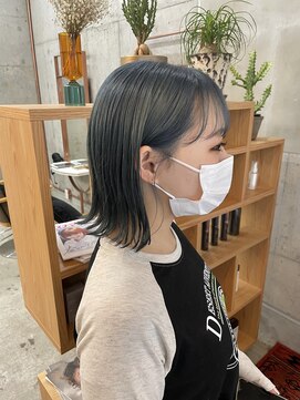 ノイ(noii) くすみブルー