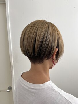 レオ 幸手(Leo) 10代20代★大人かわいいダブルカラーブリーチミルクティーカラー