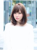 ミディアム×小顔カット×レイヤー 20代30代40代