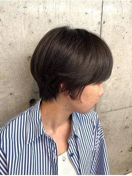 オーサム 下北沢(THE AWESUM) 大人ミディ/レイヤーカット/ブラウンベージュ[下北沢/下北沢駅]