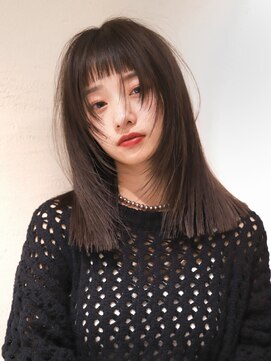 ルル 表参道(lulu.) ★黒髪 ボブウルフ ネビージュ 小顔 ワンレン 切りっぱなし