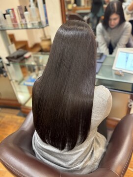 ルクール(Le Coeur) 艶髪トリートメント【眞部】