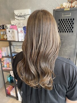 アチーブリス(achieve Liss) グレージュカラー