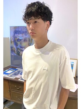 ザローヴ(THEROVE) 社会人向け◎ツーブロックマッシュパーマで好印象