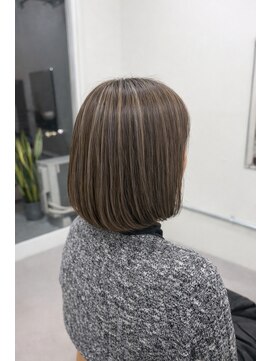 ユレル(yureru) ボブ+ハイライト