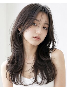 ラディシュ さがみ野(RADISH) メテオ髪質改善カラーくびれ巻き髪ロングヘア透明グレージュ
