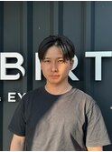 刈り上げセンターパート