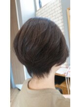 ウル ヘアデザイン (URU hair design) 大人可愛い　丸みショートボブ