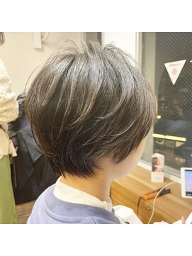 ラナ 渋谷(Lana) 【Chill】大人かわいいハンサムピンクベージュクールショート