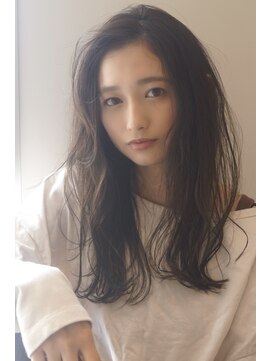 リノア 鵠沼海岸(LINOA) 抜け感のあるロングスタイル