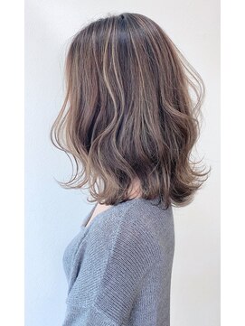 ヴィフクローネ(vifkrone) コントラストハイライト【高山】