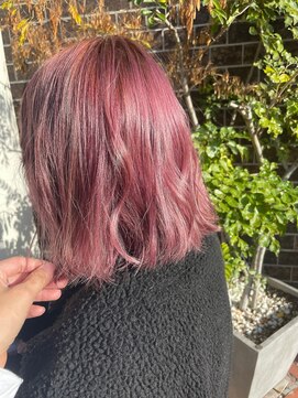 スイート(Suite) ハイトーンカラー×ペールピンク