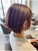 ショートボブ