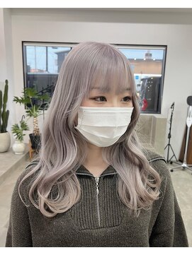 ノートエートル 西金沢(Nought etre) ホワイトシルバー10代20代30代ハイトーンシルバーカラー