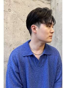 ファム(FAM) 黒髪　韓国マッシュ　カルマヘア　モテ　代官山　中目黒　渋谷