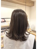 テラス(Terrace) 【Terrace】ミディアムレイヤー×カーキベージュ
