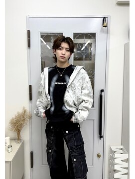 アウラ 近鉄八尾駅前店(Aura) 王道外ハネウルフ