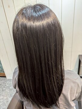 リリーヘアーリベート 浅草橋東口店(LiLiy hair LIBERT'E) 20代30代40代髪質改善トリートメントストレート浅草橋秋葉原両国