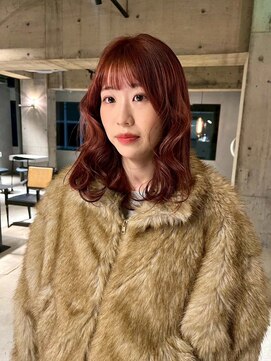 リール(rire) 暗めカラー/デザインカラー/フェイスフレーミング【大須観音駅】