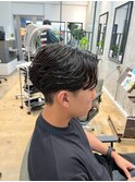 【センターパートマッシュ】抜け感×色気を纏う上品メンズカット