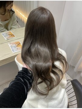 ボタン ハカタ(VOTAN hakata) オリーブグレージュ/透明感カラー/韓国ヘア/ダブルカラー