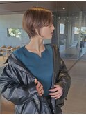 大人の色気くびれショート×小顔ショート