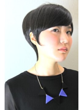 マニタ カワゴエ(MANITA KAWAGOE) 艶ショートグラデーション